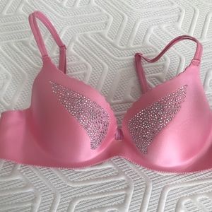 Victoria’s Secret Angel Collection Bra